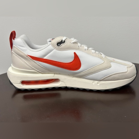 Nike Air Max Dawn sneakers - Picture 2 of 9